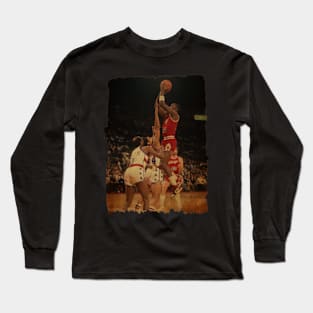 Michael Jordan vs Washington Bullets, 1985 Vintage Long Sleeve T-Shirt